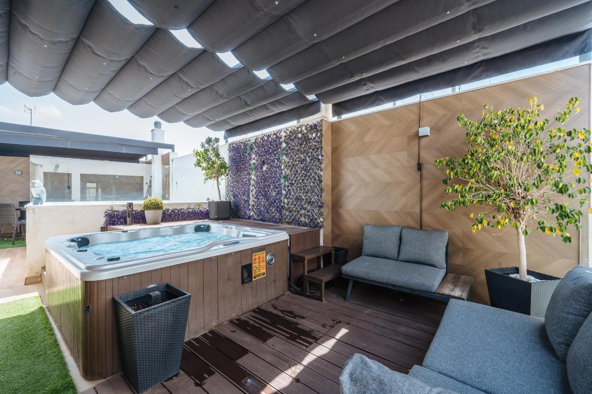 Elegant Duplex 3 Master Bedrooms And Private Sevilha Exterior foto