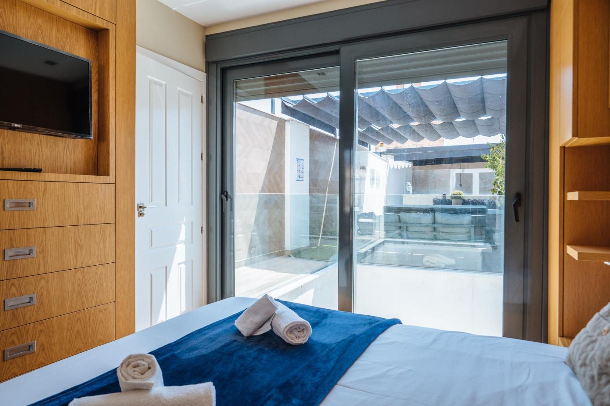 Elegant Duplex 3 Master Bedrooms And Private Sevilha Exterior foto